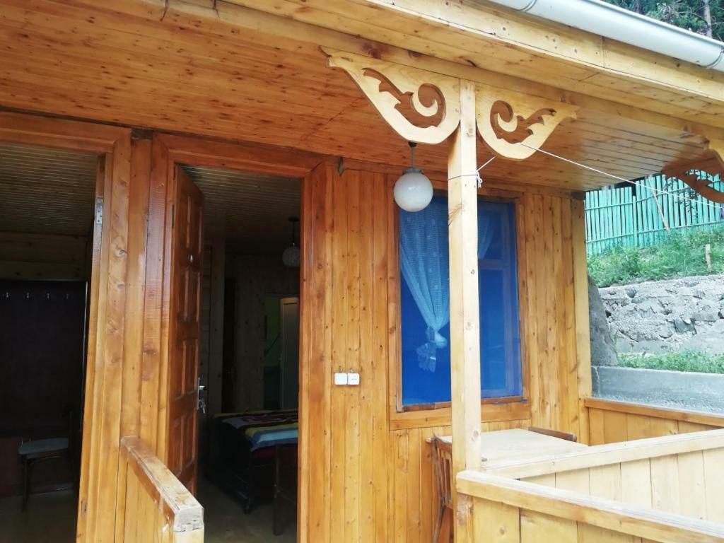 Guest House Ilia Borzsomi Kültér fotó